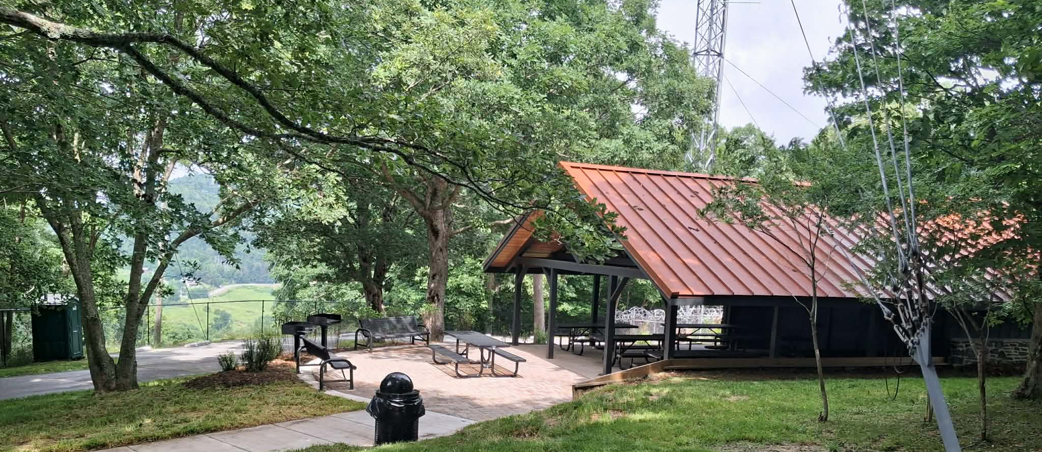 Howard Knob Picnic Area Covered Shelter